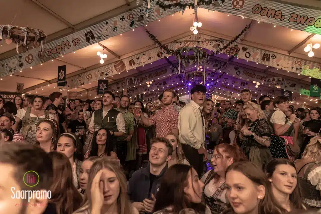 Besucher-Oktoberfest Merzig-Saarland